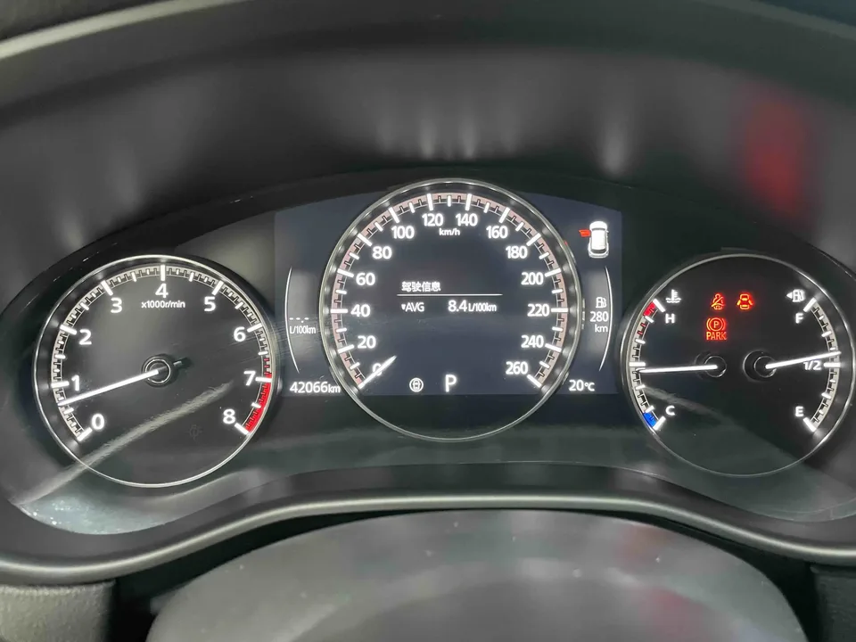 Mazda CX-50 OK Mazda CX-50 OK 2023 2.0L Automatic Leading Edition 2023 — thumbnail 4