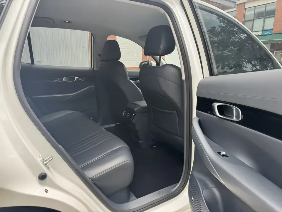 Geely Galaxy E5 Galaxy E5 2024 440km Departure Edition 2025 — thumbnail 4