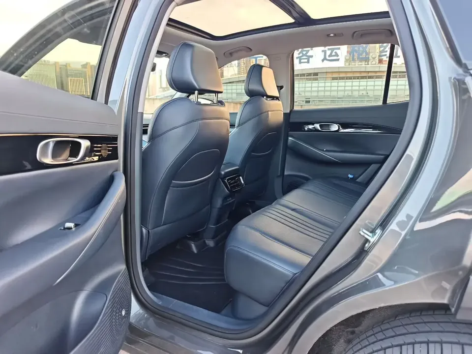 Geely Galaxy E5 Galaxy E5 2024 440km Explorer Edition 2025 — thumbnail 3