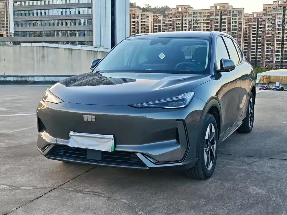 Geely Galaxy E5 Galaxy E5 2024 440km Explorer Edition 2025 — photo 1, buy with delivery to Moscow