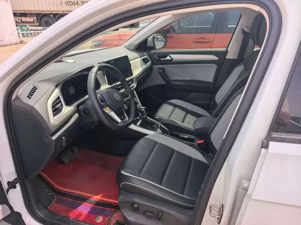Volkswagen T-Roc TANG 2024 280TSI DSG Time Edition 2024 — thumbnail 3