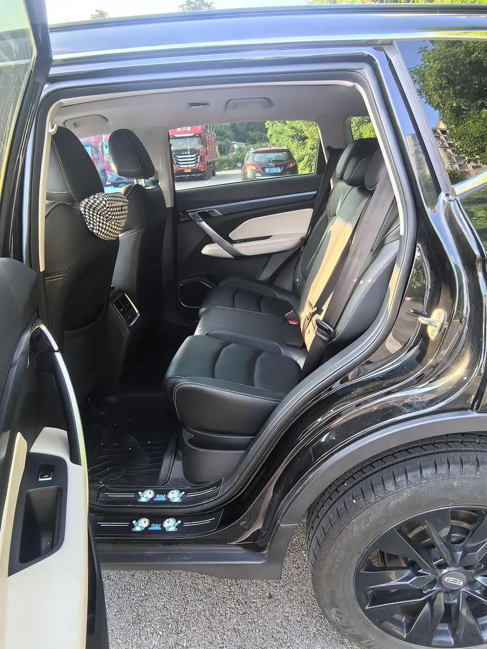 Geely Atlas Boyue 2022 Boyue X 1.8TD DCT Intelligent Edition 2022 — миниатюра 4