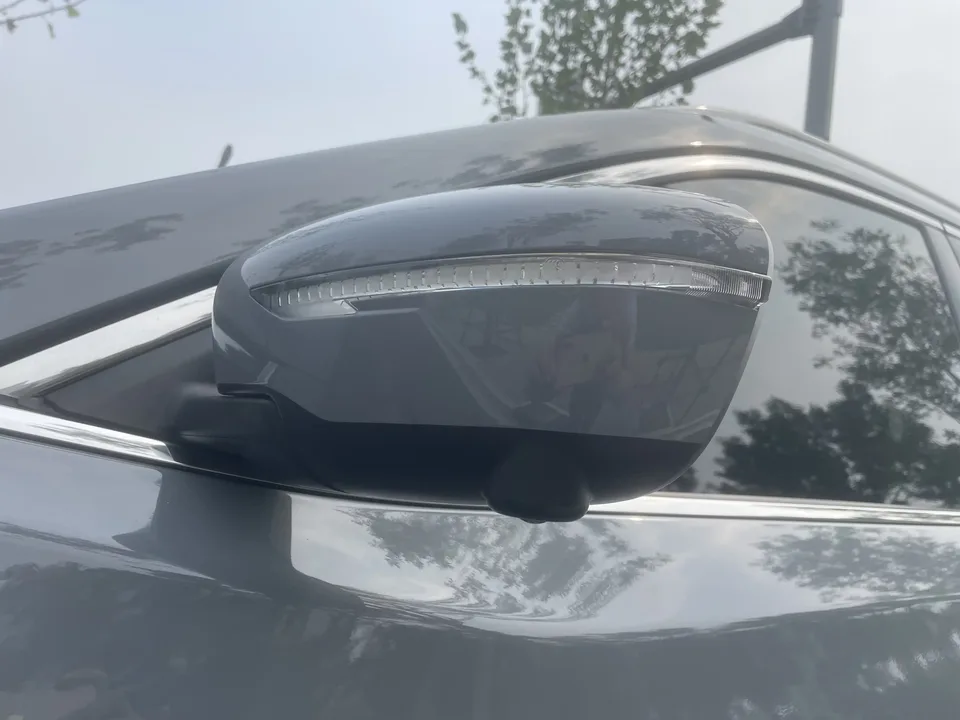 Nissan X-Trail Qijun 2025 Honor 2.0L 2WD Leading Edition 2025 — миниатюра 3