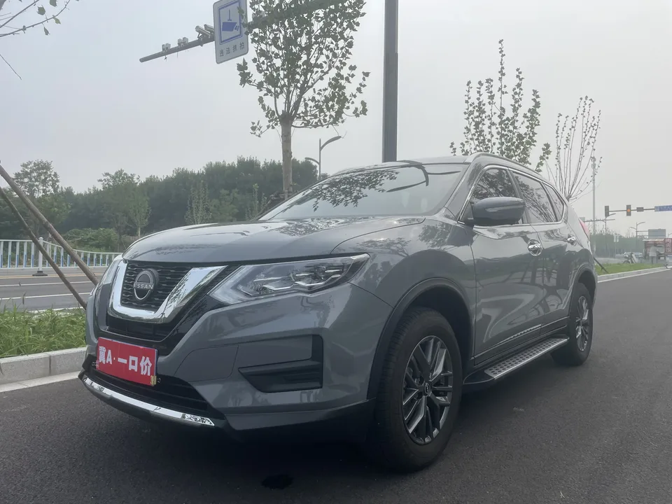 Nissan X-Trail Qijun 2025 Honor 2.0L 2WD Leading Edition 2025 — фото 1, купить с доставкой в Москву