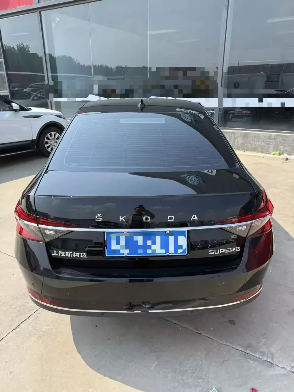 Skoda Superb Speedy 2024 TSI280 DSG Premium Edition 2024 — thumbnail 2