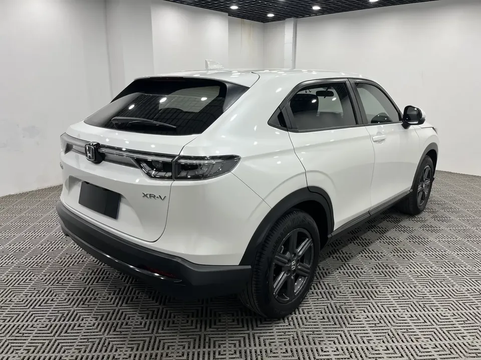Honda WR-V HondaXR-V 2023 1.5L CVT Hot Edition 2022 — thumbnail 2