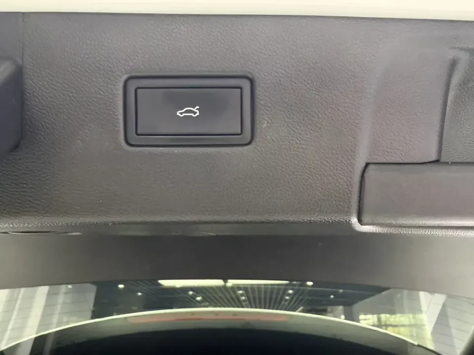 Volkswagen Tayron Tanyue 2023 280TSI 2WD Luxury Plus Advanced Edition 2022 — thumbnail 4
