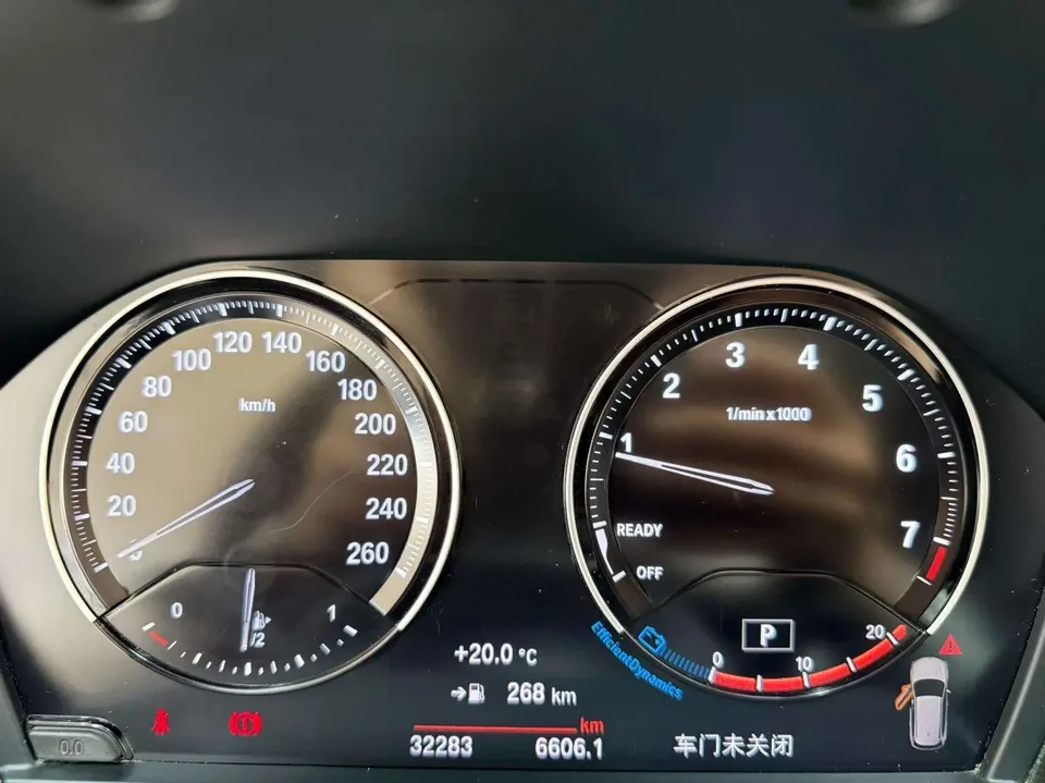 BMW X1 BMW X1 2022 sDrive20Li Fashion 2023 — миниатюра 4