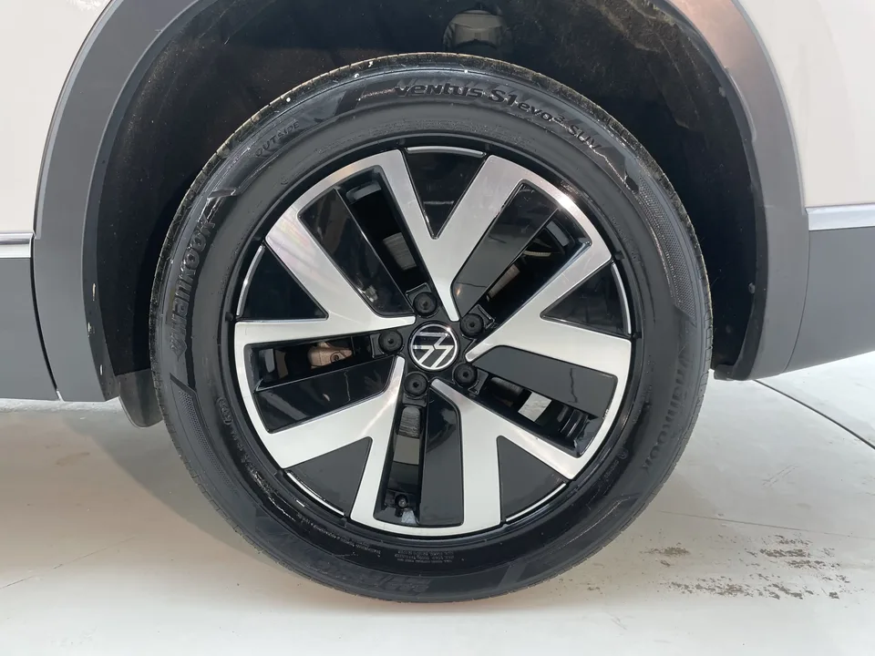 Volkswagen Tayron Tanyue 2023 280TSI 2WD Luxury Plus Advanced Edition 2023 — thumbnail 3