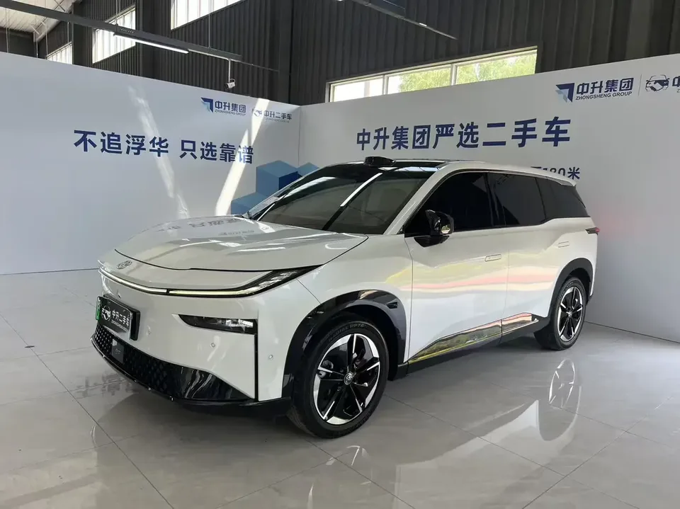 Toyota Bozhi 3X Bozhi 3X 2025 520 Pro+ LiDAR Edition 2025 — photo 1, buy with delivery to Moscow