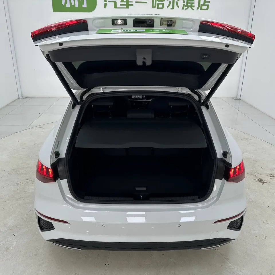 Audi A3 Audi A3 2022 Sportback 35 TFSI Stylish and sporty 2022 — миниатюра 3