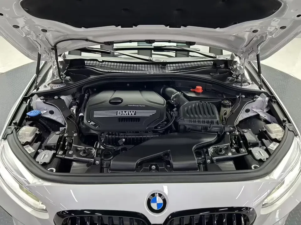 BMW 1 Series BMW 1 Series 2021 120i M Sport Night Edition 2022 — thumbnail 4