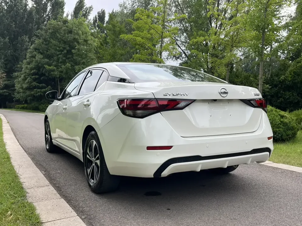 Nissan Sylphy Sylphy 2022 1.6L XL CVT Enjoy Edition 2022 — thumbnail 5