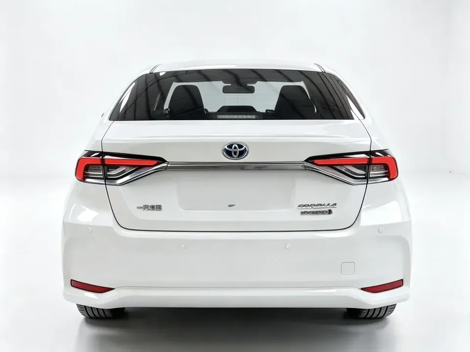 Toyota Corolla Corolla 2023 Intelligent Electric Hybrid Dual Engine 1.8L E-CVT Elite Edition 2023 — thumbnail 2