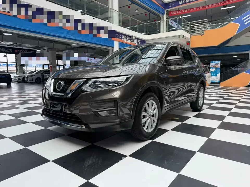 Nissan X-Trail Qijun 2022 2.0L 2WD Smart Link Premium Edition 2023 — photo 1, buy with delivery to Moscow