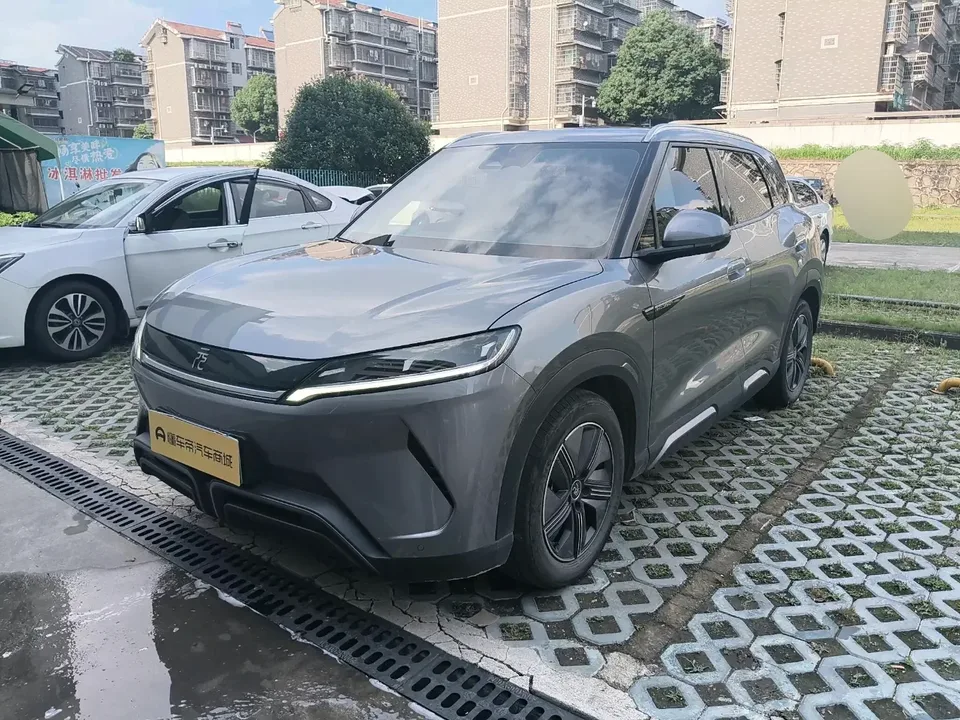 BYD Yuan Up Yuan UP 2024 401KM Surpassing Type 2024 — photo 1, buy with delivery to Moscow