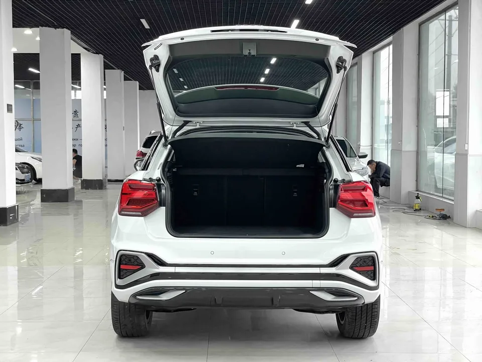 Audi Q2L Audi Q2L 2022 35 TFSI Progressive Dynamic 2023 — thumbnail 5