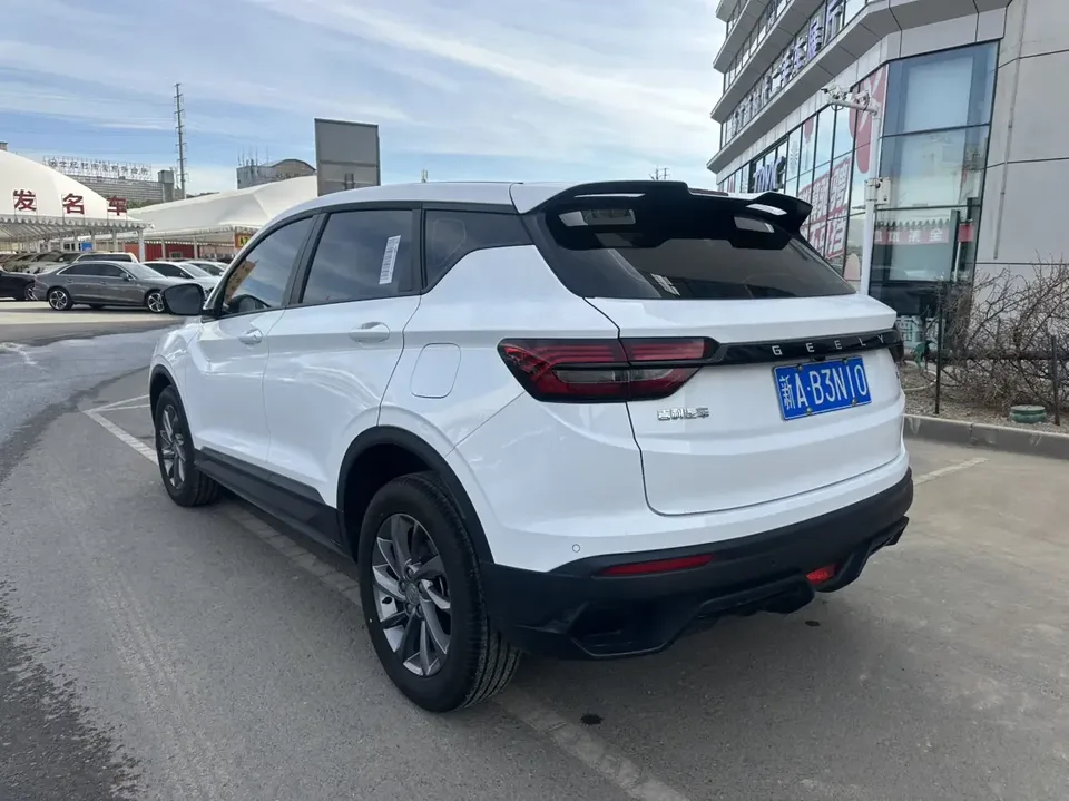 Geely Coolray SX11 Binyue 2025 1.5L CVT Super MAX 2025 — миниатюра 4