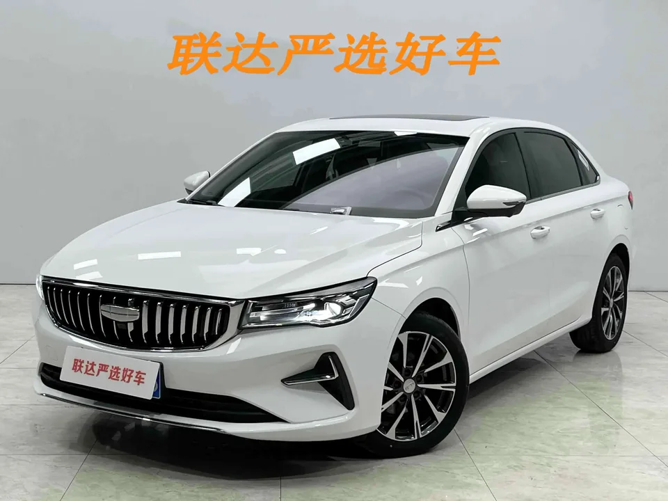 Geely Emgrand emgrand 2025 4th generation 1.5L CVT flagship model 2024 — photo 1, buy with delivery to Moscow