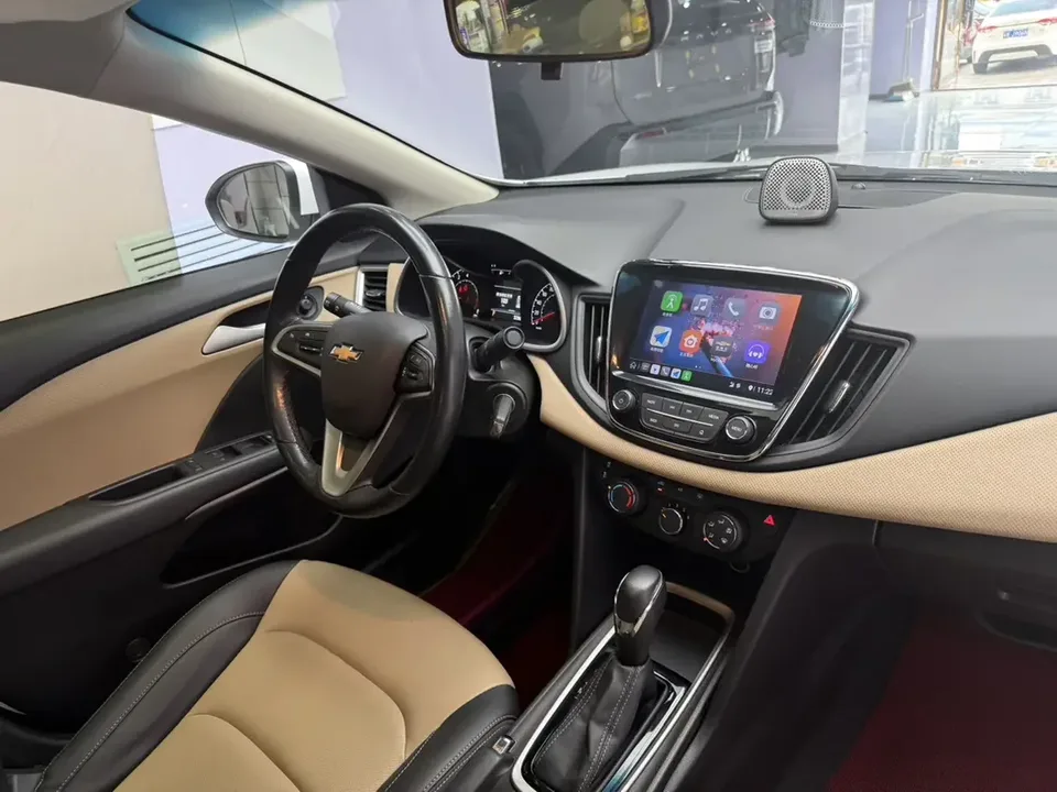 Chevrolet Monza Cruze 2022 320 Automatic Enjoy Edition 2022 — thumbnail 5