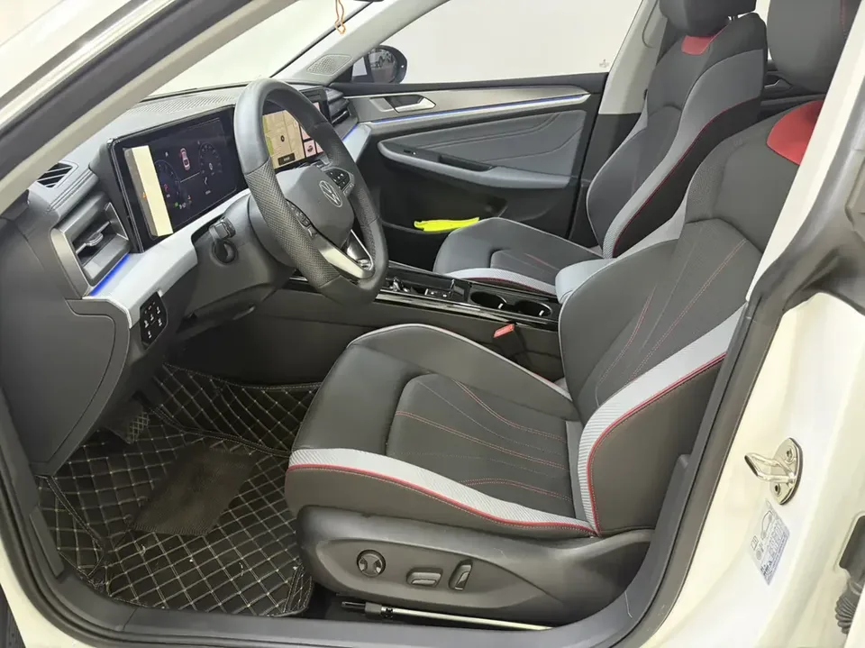 Volkswagen Lamando Lingdu 2024 Lingdu L 280TSI DSG Cool Edition 2024 — миниатюра 4