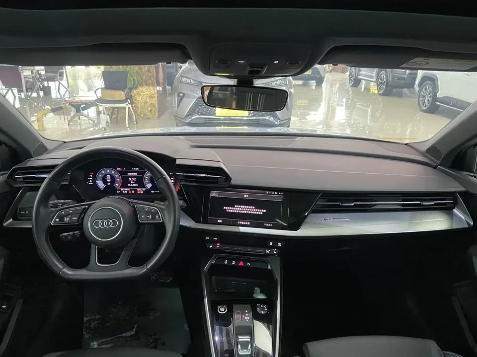 Audi A3 Audi A3 2022 Sportback 35 TFSI Stylish and sporty 2022 — миниатюра 5