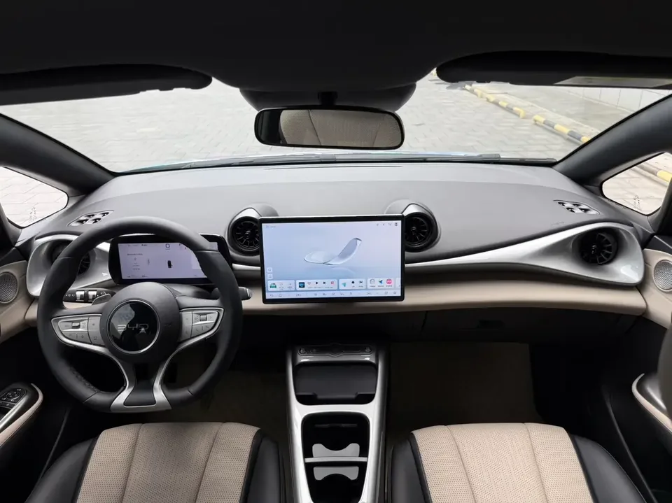 BYD Dolphin dolphin 2025 Smart Driving Edition 420KM Free Edition 2025 — thumbnail 3