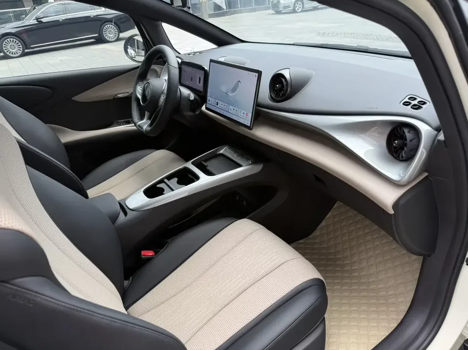 BYD Dolphin dolphin 2025 Smart Driving Edition 420KM Free Edition 2025 — thumbnail 5