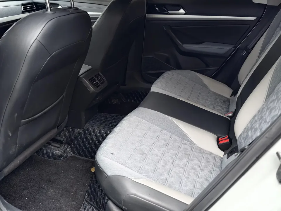 Volkswagen Lavida Lavida 2023 280TSI DSG Starry Sky Edition 2023 — thumbnail 3