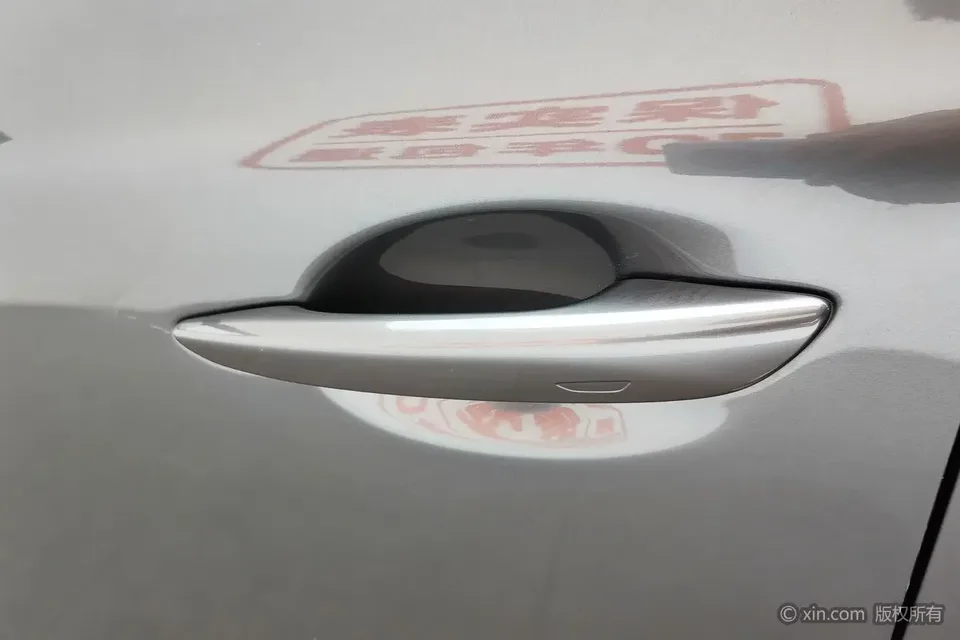 Mazda Axela Mazda3 Angkesela 2023 2.0L Automatic Premium Edition 2023 — миниатюра 3