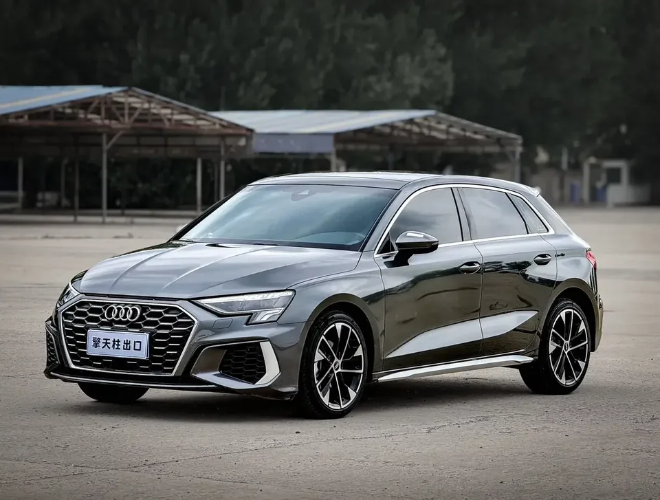 Audi A3 Audi A3 2023 Sportback 35 TFSI Stylish and sporty 2023 — photo 1, buy with delivery to Moscow