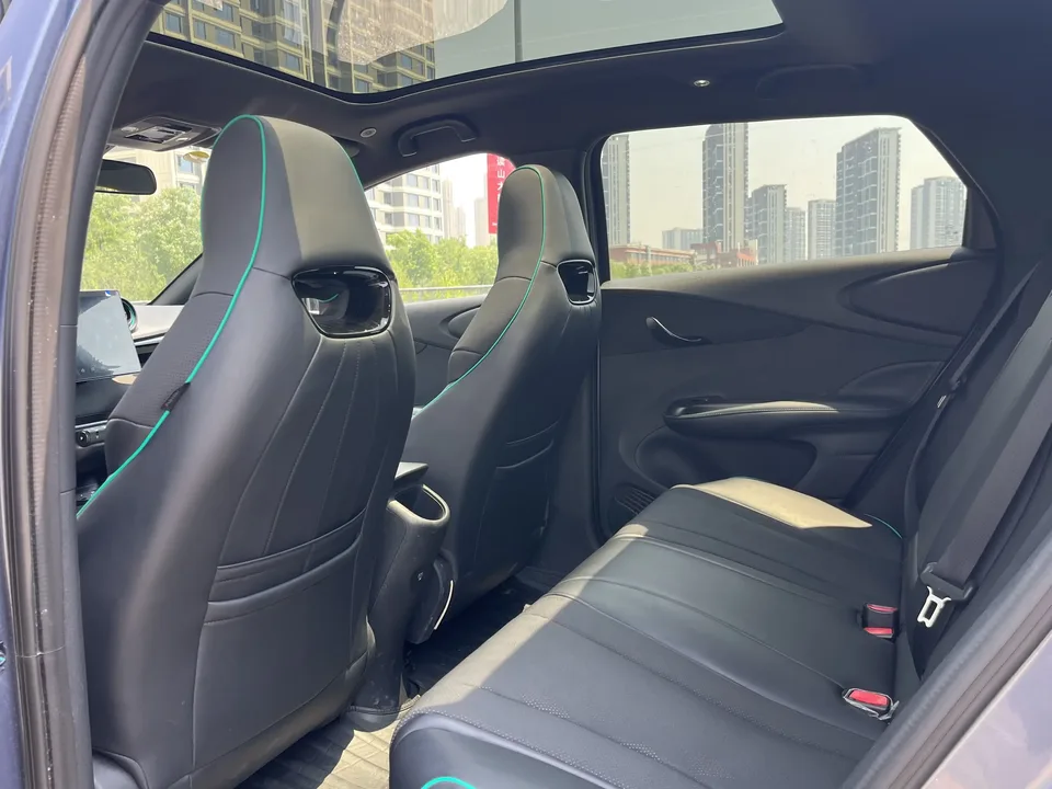 BYD Dolphin dolphin 2024 Honor Edition 420km Fashion Edition 2024 — thumbnail 3