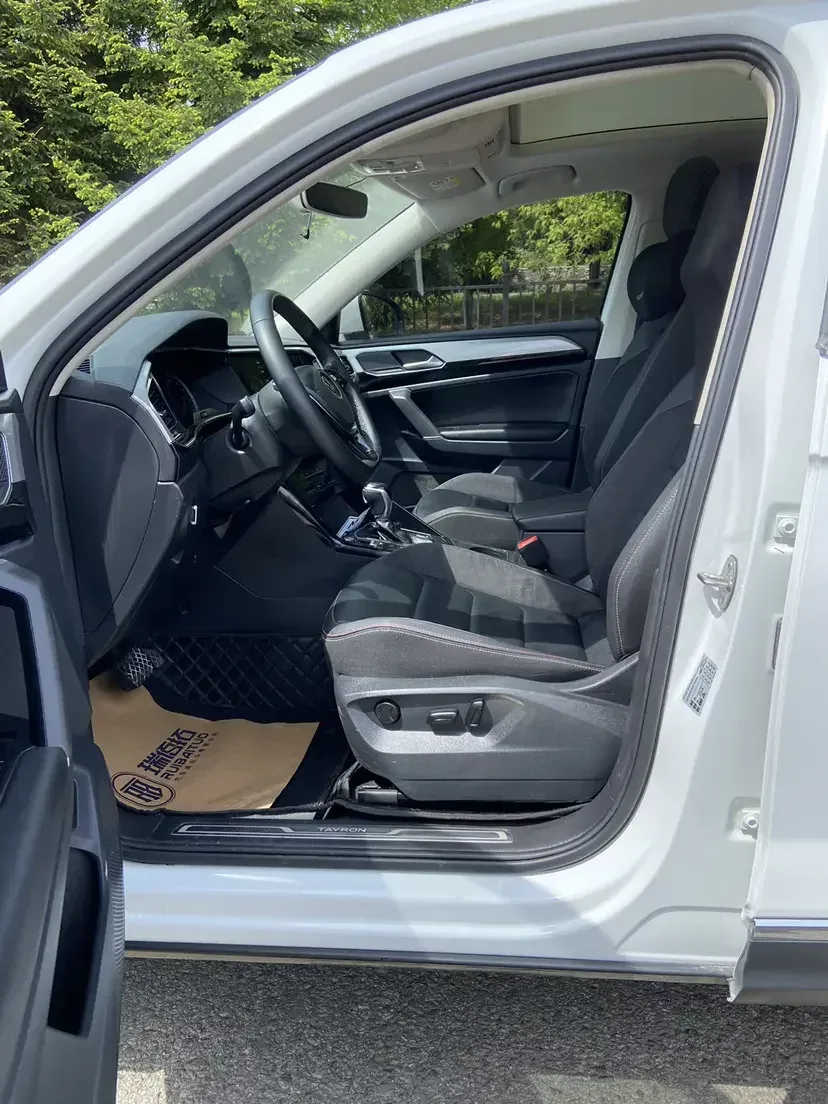 Volkswagen Tayron Tanyue 2022 280TSI 2WD Luxury Smart Edition 2022 — thumbnail 3
