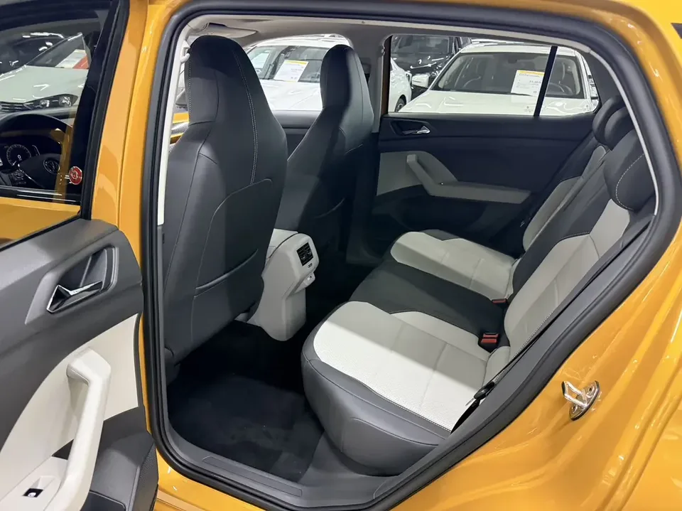 Volkswagen Tu Kai Tu Kai 2022 280TSI DSG Deluxe 2022 — миниатюра 4