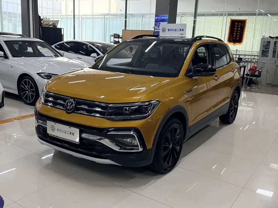 Volkswagen Tu Kai Tu Kai 2022 280TSI DSG Deluxe 2022 — photo 1, buy with delivery to Moscow