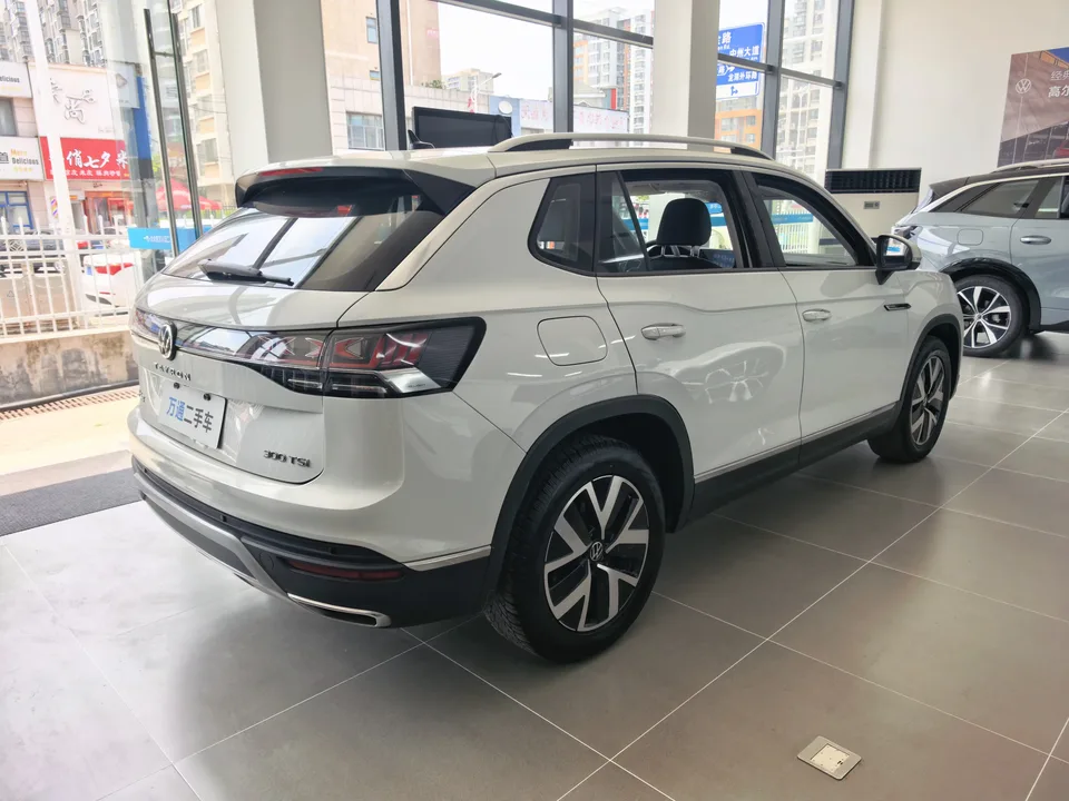 Volkswagen Tayron Tanyue 2024 300TSI 2WD Luxury Plus Advanced Edition 2024 — thumbnail 2