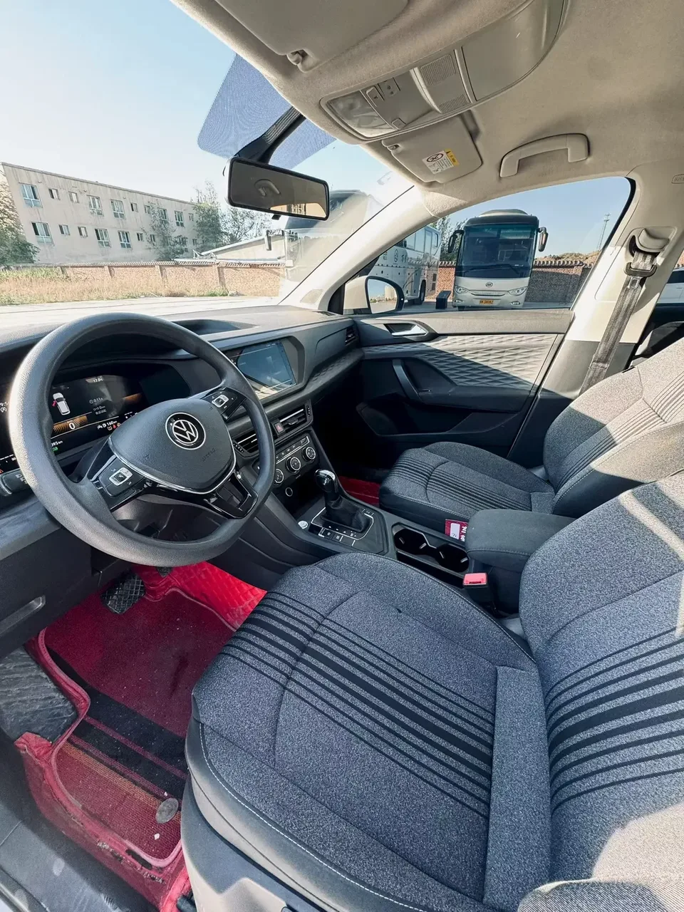 Volkswagen Tharu tuyue 2022 280TSI 2WD Fashion Edition 2023 — thumbnail 5