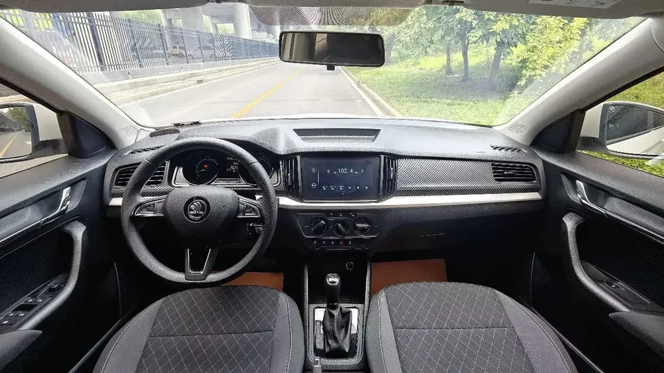 Skoda Comek Comek 2024 1.5L Automatic Power Edition 2024 — thumbnail 3