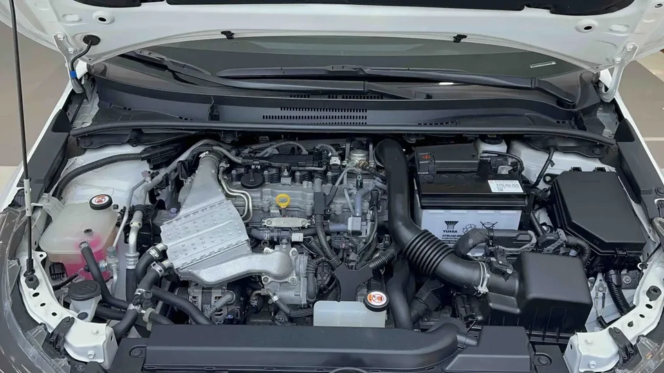 Toyota Levin Lei Ling 2022 185T CVT Deluxe Edition 2024 — thumbnail 3