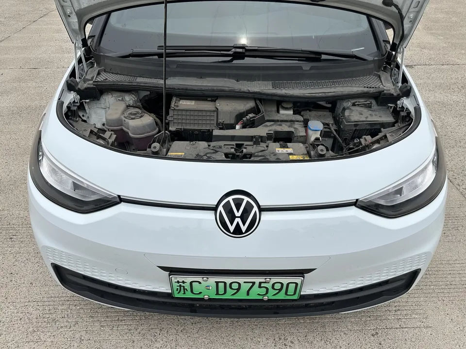 Volkswagen ID.3 Volkswagen ID.3 2024 Outstanding Edition 2024 — thumbnail 3