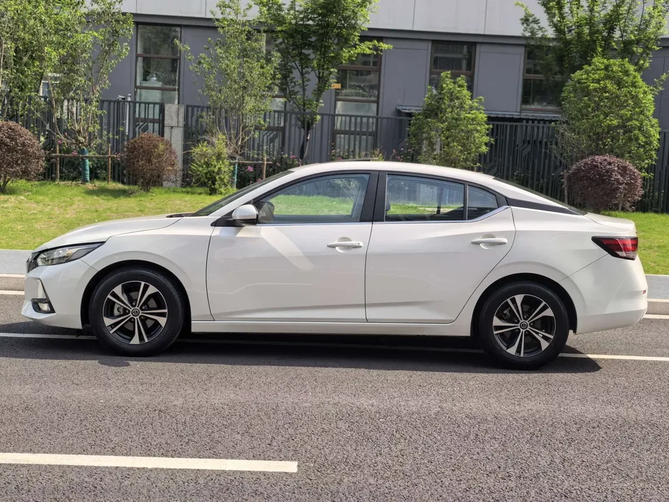 Nissan Sylphy Sylphy 2022 1.6L XL CVT Enjoy Edition 2022 — thumbnail 4