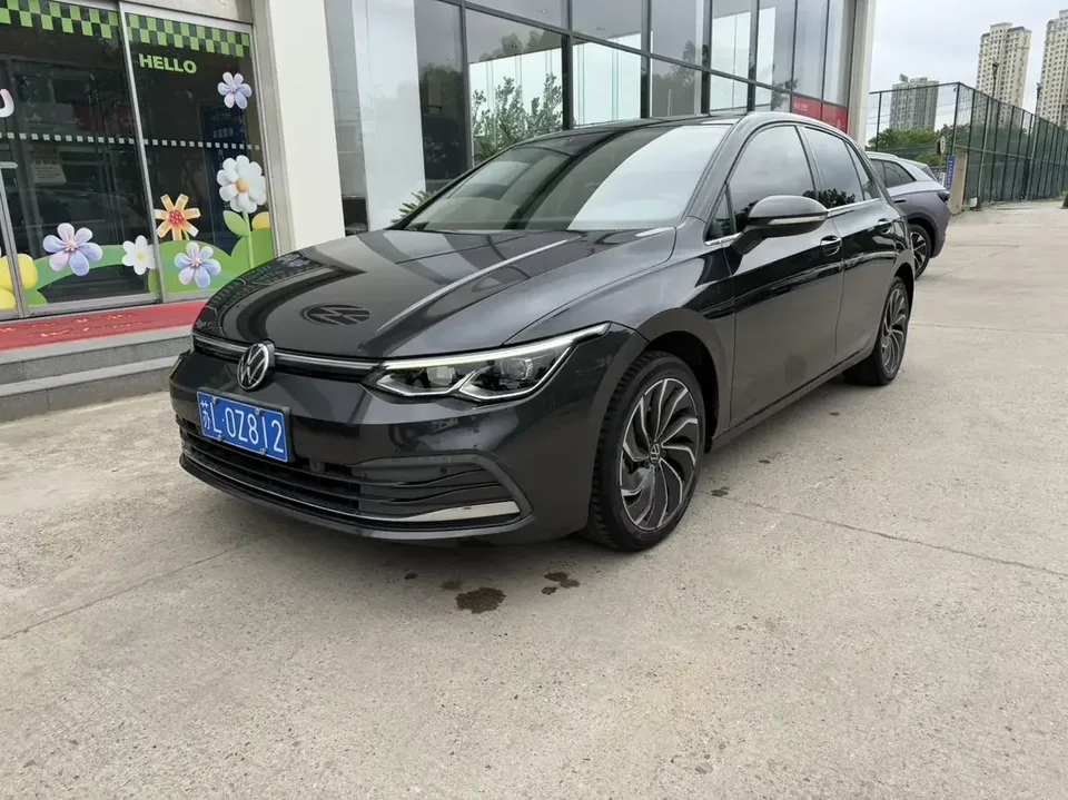 Volkswagen Golf golf 2021 280TSI DSG R-Line 2022 — photo 1, buy with delivery to Moscow