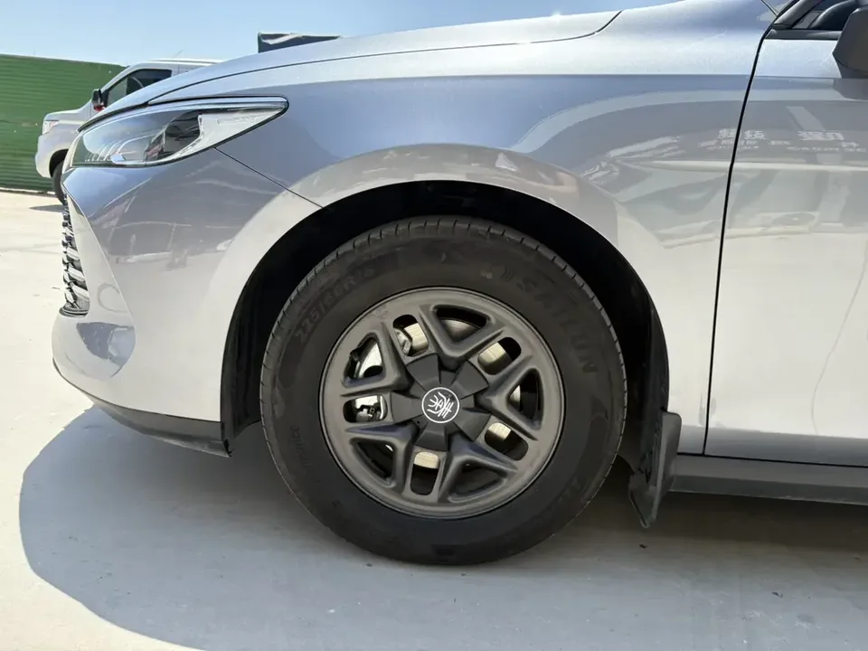 BYD Qin PLUS DM Qin PLUS DM 2025 DM-i 55KM Intelligent Driving Edition Leading Edition 2025 — thumbnail 3