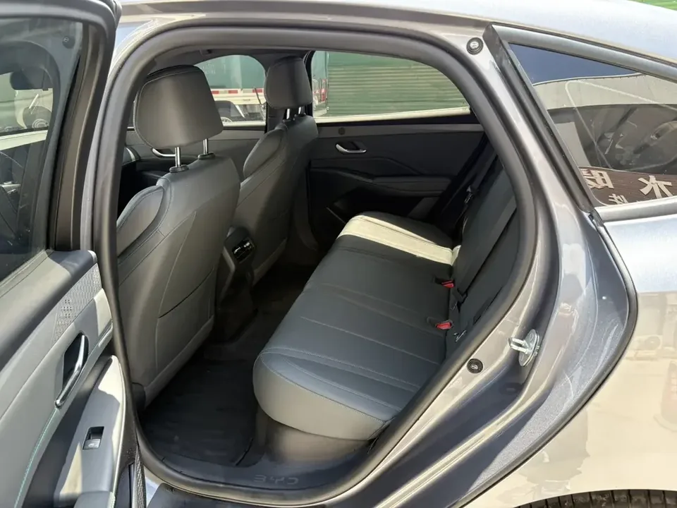 BYD Qin PLUS DM Qin PLUS DM 2025 DM-i 55KM Intelligent Driving Edition Leading Edition 2025 — thumbnail 4