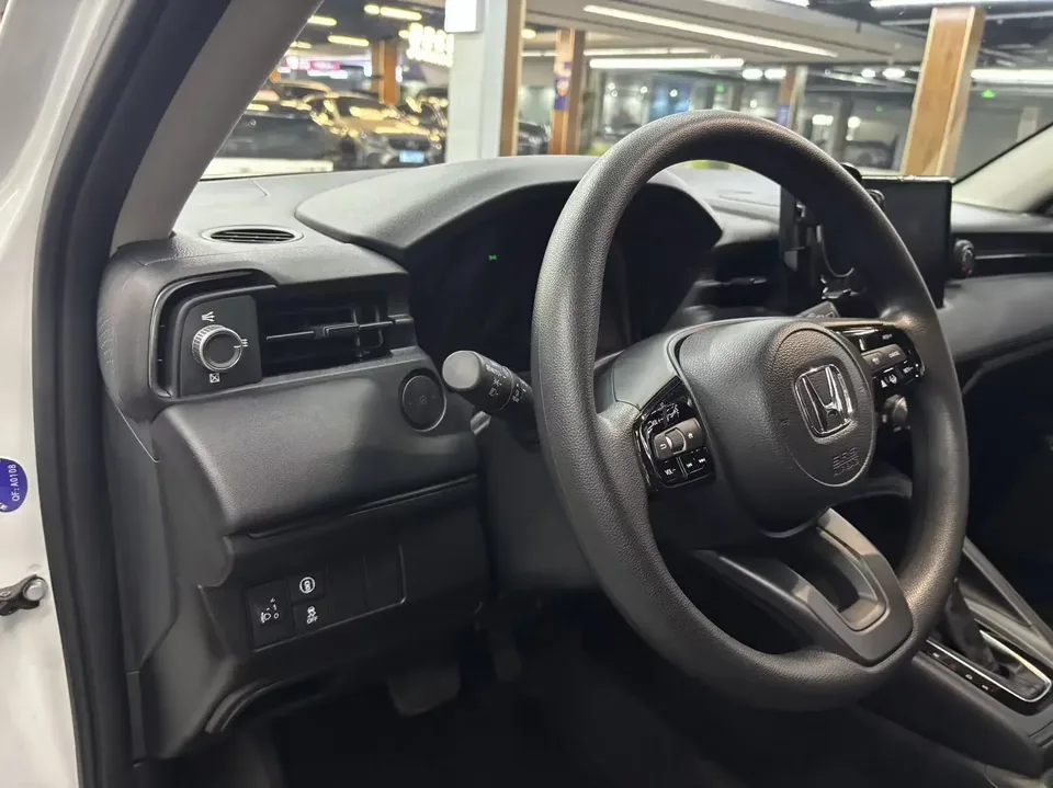 Honda VEZEL Binzhi 2023 1.5L CVT Deluxe Edition 2024 — thumbnail 4