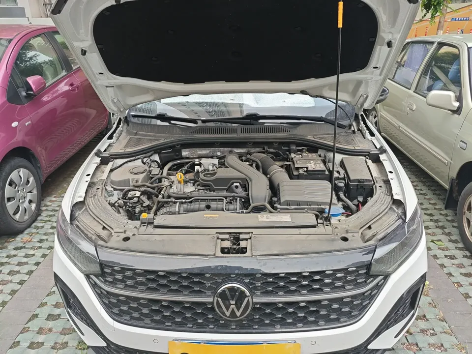 Volkswagen Lavida Lavida 2024 300TSI DSG Starry Sky Leading Edition 2024 — thumbnail 5