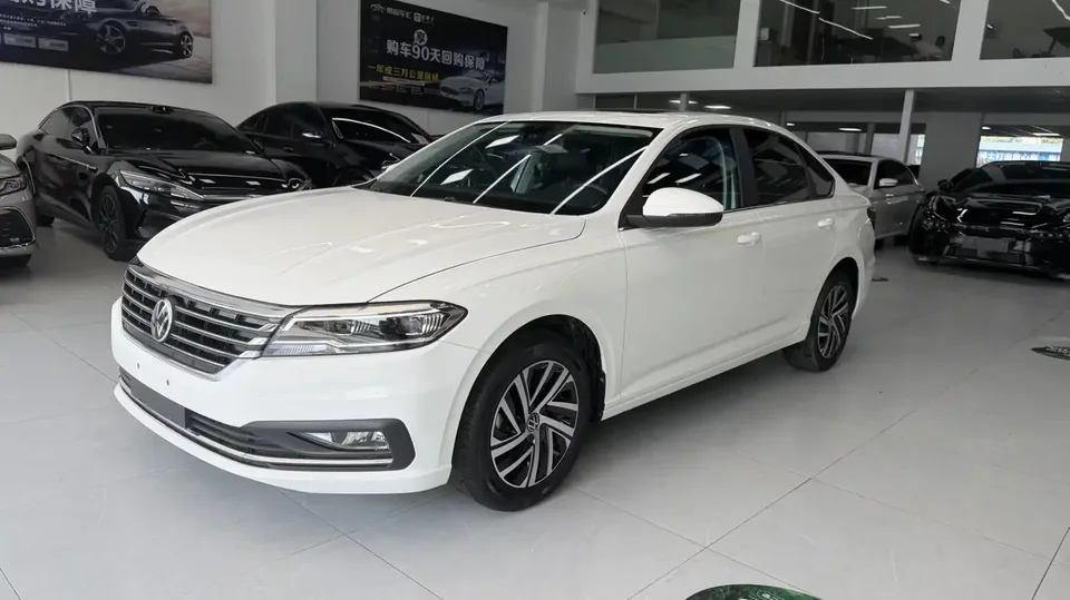 Volkswagen Lavida Lavida 2022 280TSI DSG Comfort Edition 2022 — photo 1, buy with delivery to Moscow