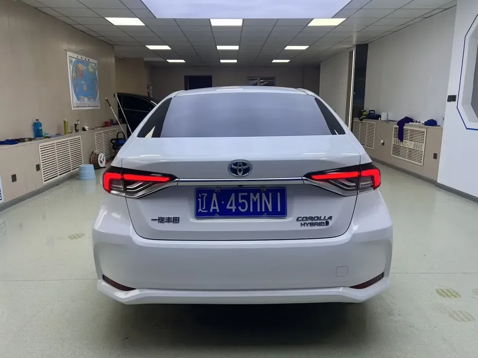 Toyota Corolla Corolla 2023 Intelligent Electric Hybrid Dual Engine 1.8L E-CVT Elite Edition 2023 — thumbnail 2