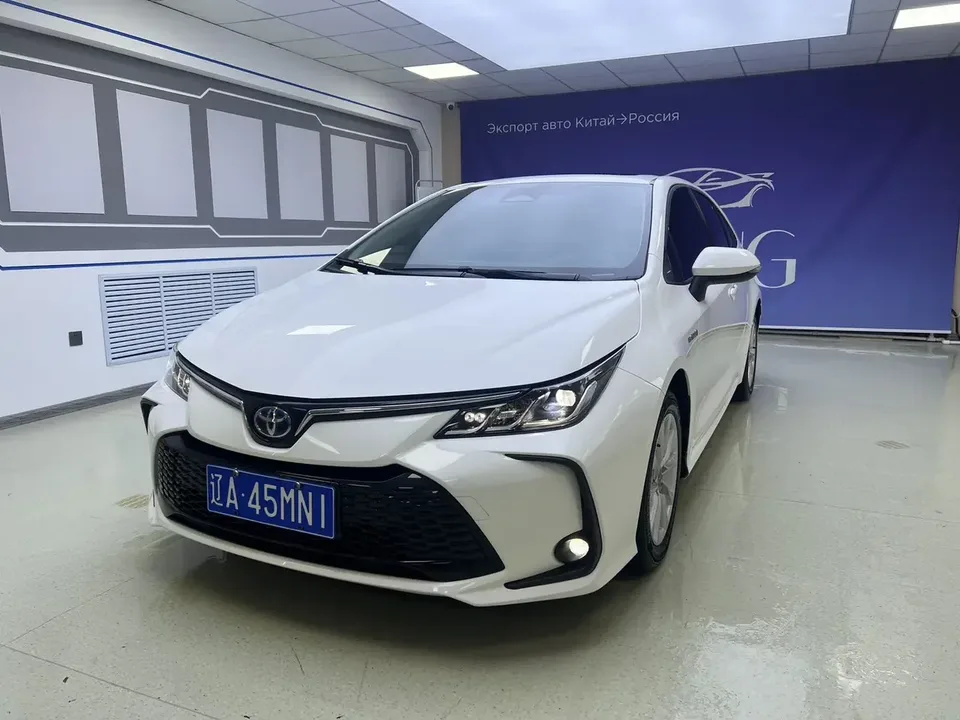 Toyota Corolla Corolla 2023 Intelligent Electric Hybrid Dual Engine 1.8L E-CVT Elite Edition 2023 — photo 1, buy with delivery to Moscow