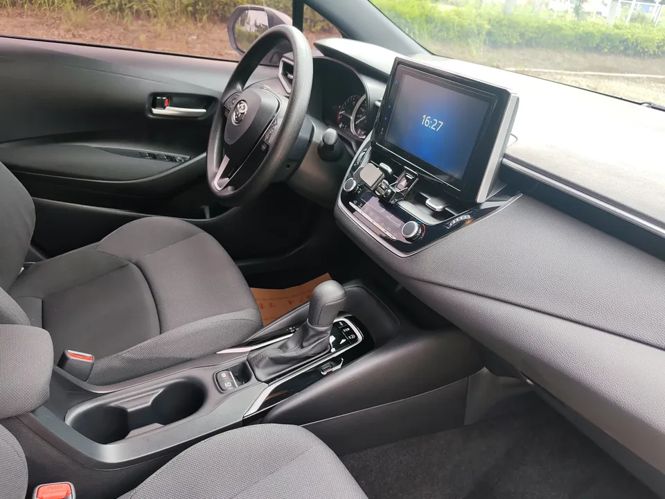 Toyota Levin Lei Ling 2022 185T CVT Deluxe Edition 2022 — thumbnail 3